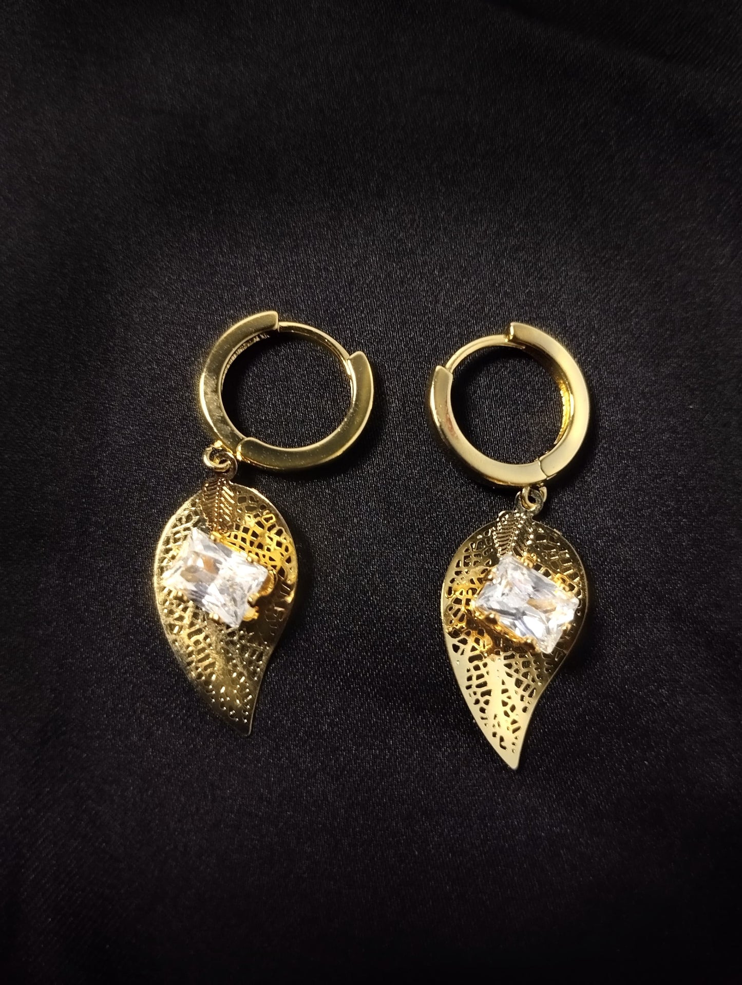 Elegant Gold Leaf Earrings with Crystal For Women