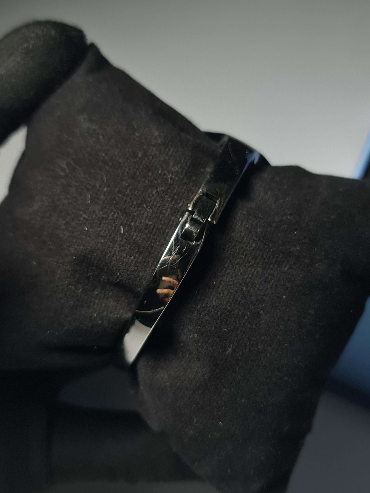 Minimalist Women’s Black Bangle Watch with Sunray Dial