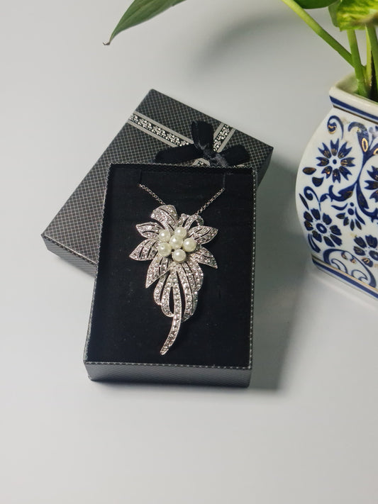 Elegant Pearl & Crystal Leaf Pendant For Women